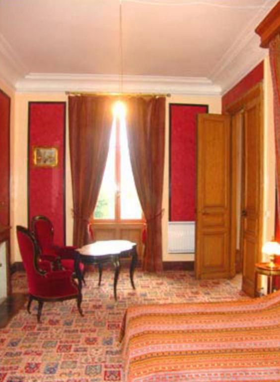 Chateau De La Court D'Aron Saint-Cyr-en-Talmondais 部屋 写真